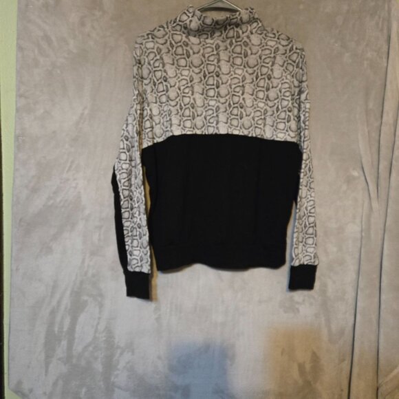 Monrow‎ Snakeskin Print  Swiftie Style Athletic Colorblock Pullover Sweatshirt S - Picture 6 of 8